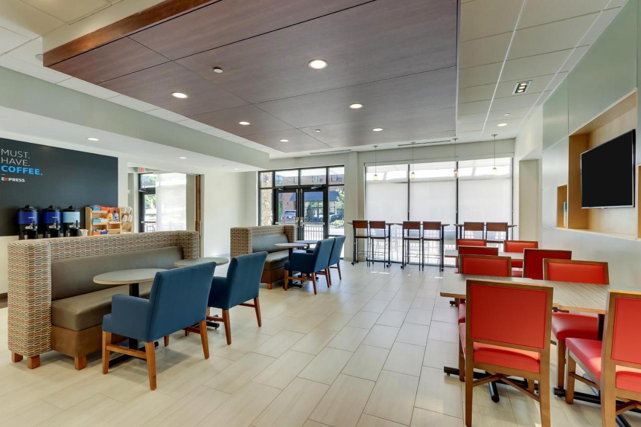 Holiday Inn Express & Suites - Winston - Salem Sw - Clemmons By Ihg Ngoại thất bức ảnh