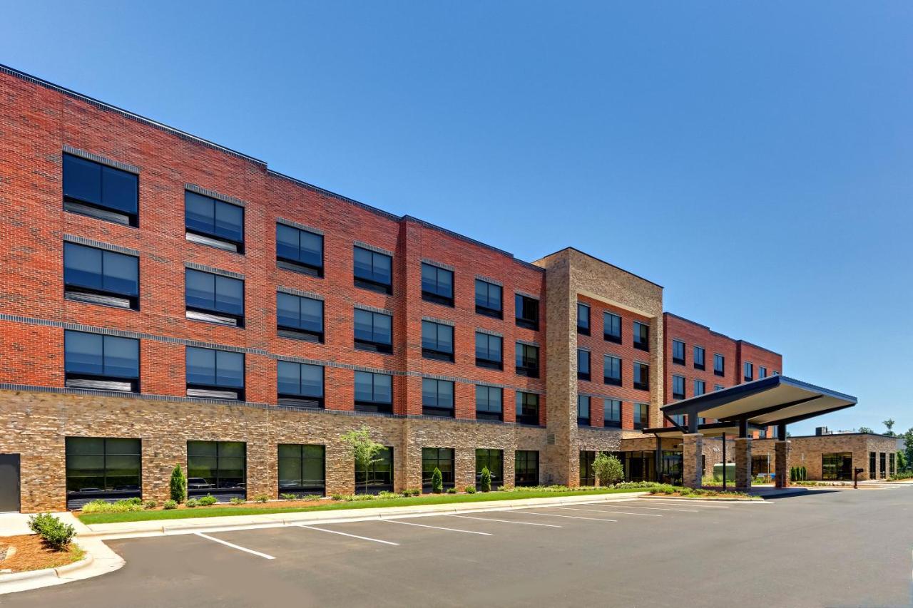 Holiday Inn Express & Suites - Winston - Salem Sw - Clemmons By Ihg Ngoại thất bức ảnh